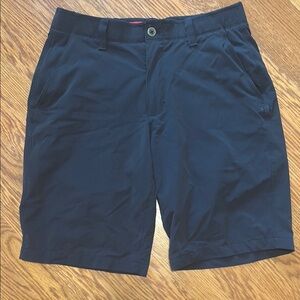 Under Armour Men's 32 Black Shorts